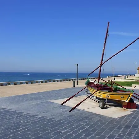 On The Beach/ With Pool Appartamento
